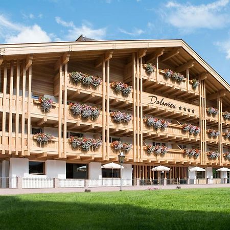 Hotel Garni Dolomieu Sëlva di Val Gardena Eksteriør billede