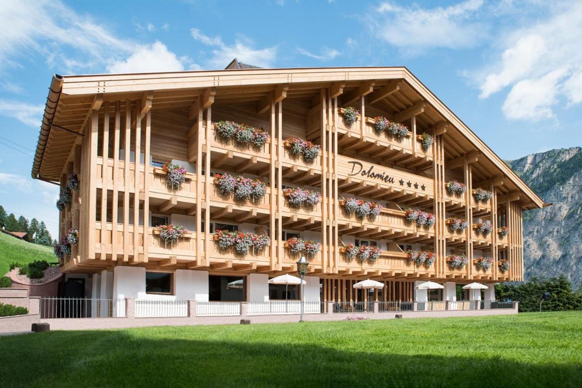 Hotel Garni Dolomieu Sëlva di Val Gardena Eksteriør billede